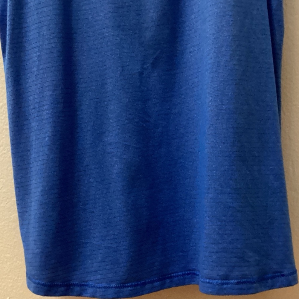 lululemon athletica Vibrant Blue Tank Top - Picture 3 of 7